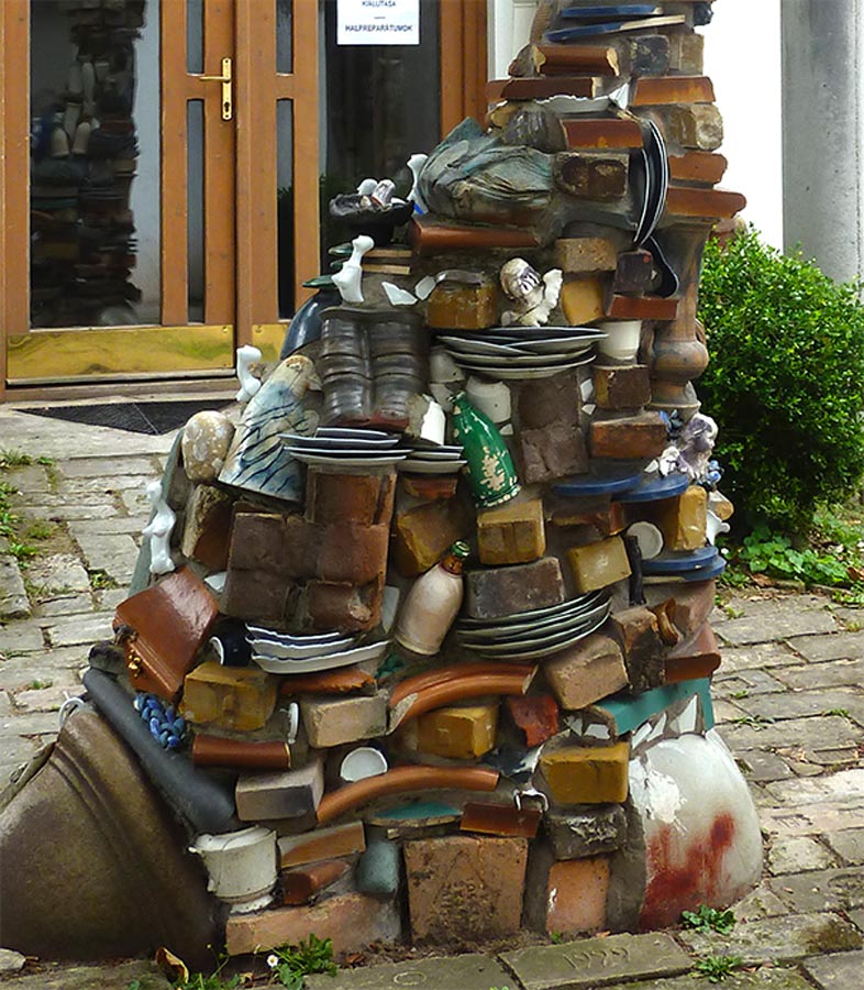 sculpture-of-broken-ceramics-in-kecskem-t-hungary-siobhan-tarr